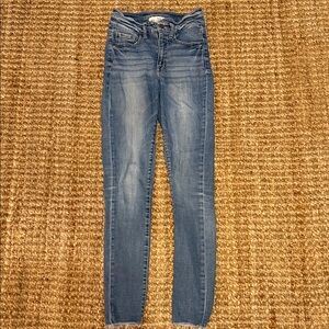BKE Women's Skinny Jeans in Medium Blue Wash